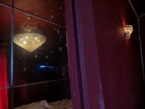escape room brugge raam